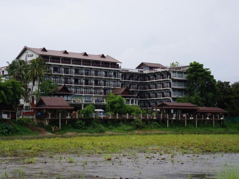 โรงแรมซิลเวอร์ นากา
(Silver Naga Hotel)